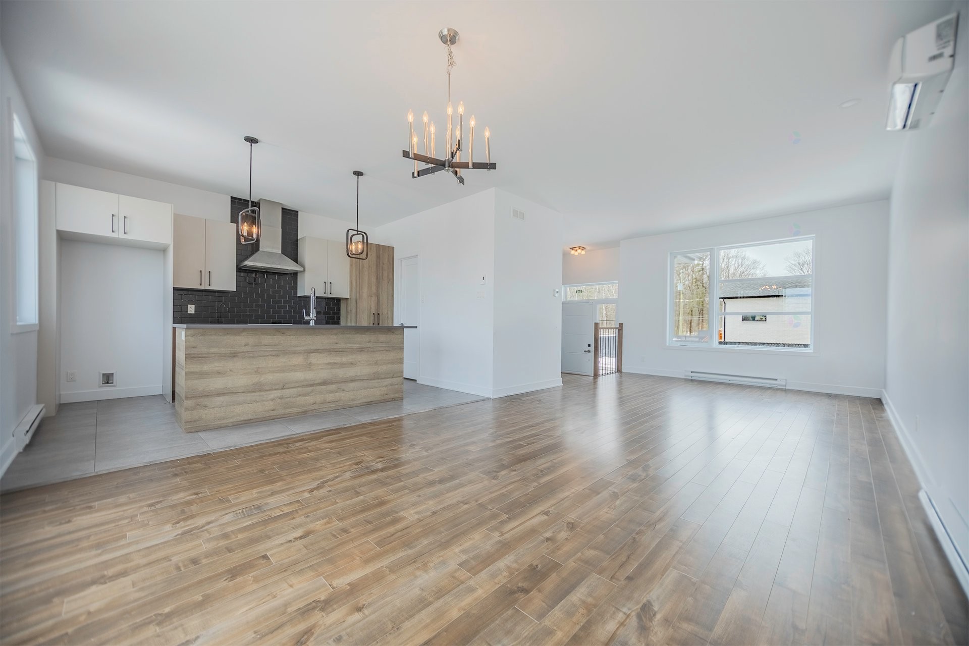 









8774


Rue de Touraine

,
Sorel-Tracy,




QC
J3R0N7

