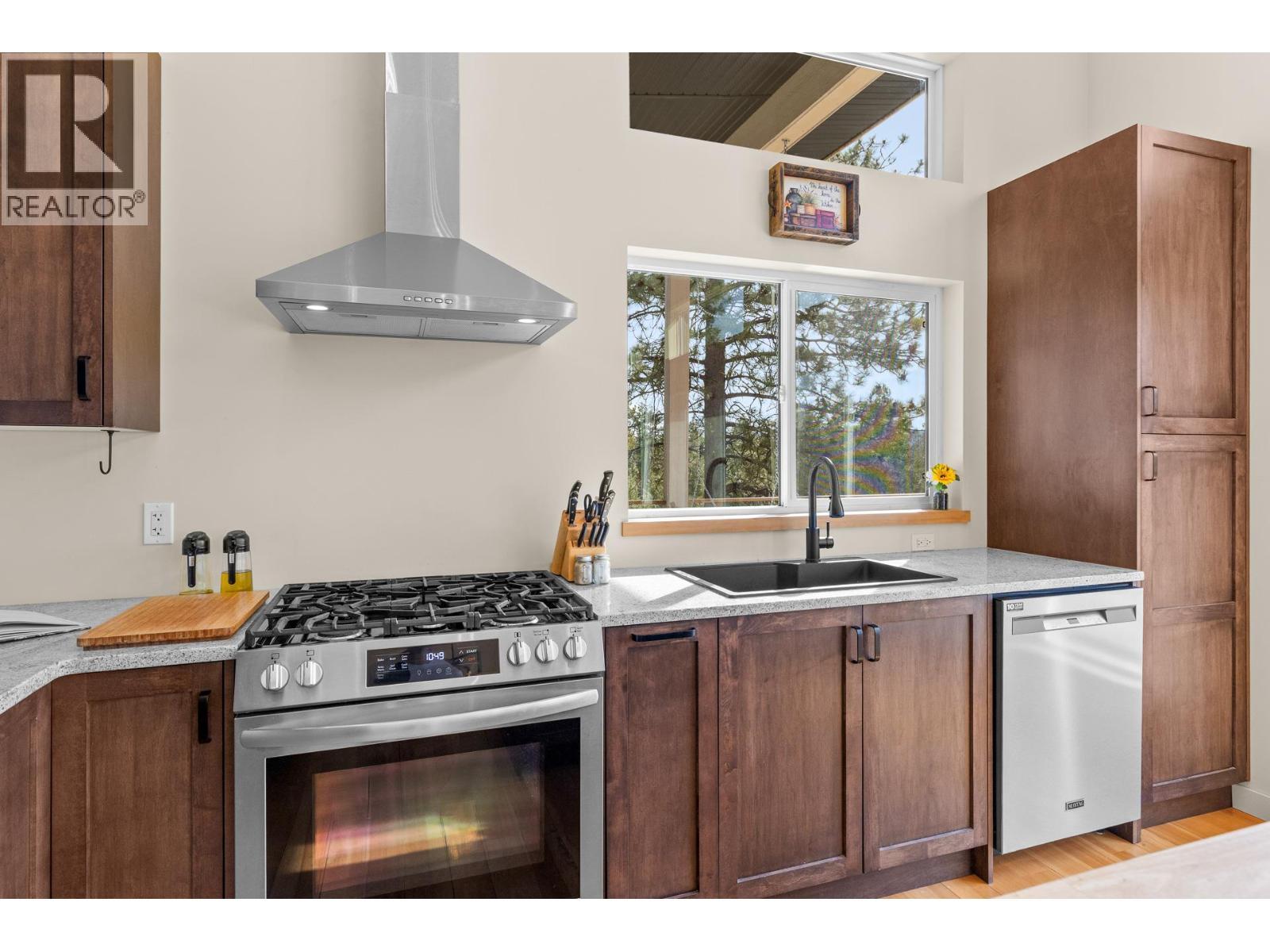 












31 Nine Mile Place

,
Osoyoos,




British Columbia
V0H1V8

