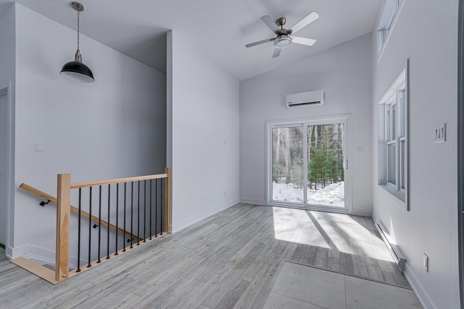 









15


Ch. du Sous-Bois

,
Bowman,




QC
J0X3C0

