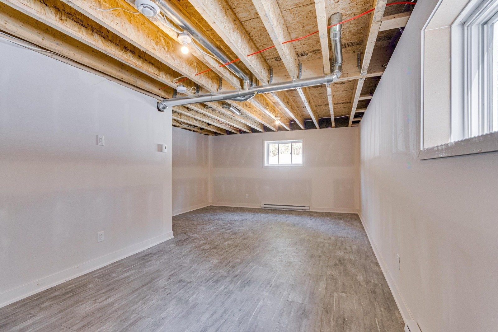 









15


Ch. du Sous-Bois

,
Bowman,




QC
J0X3C0

