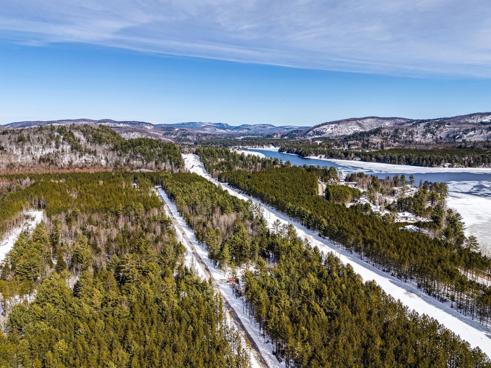 









15


Ch. du Sous-Bois

,
Bowman,




QC
J0X3C0

