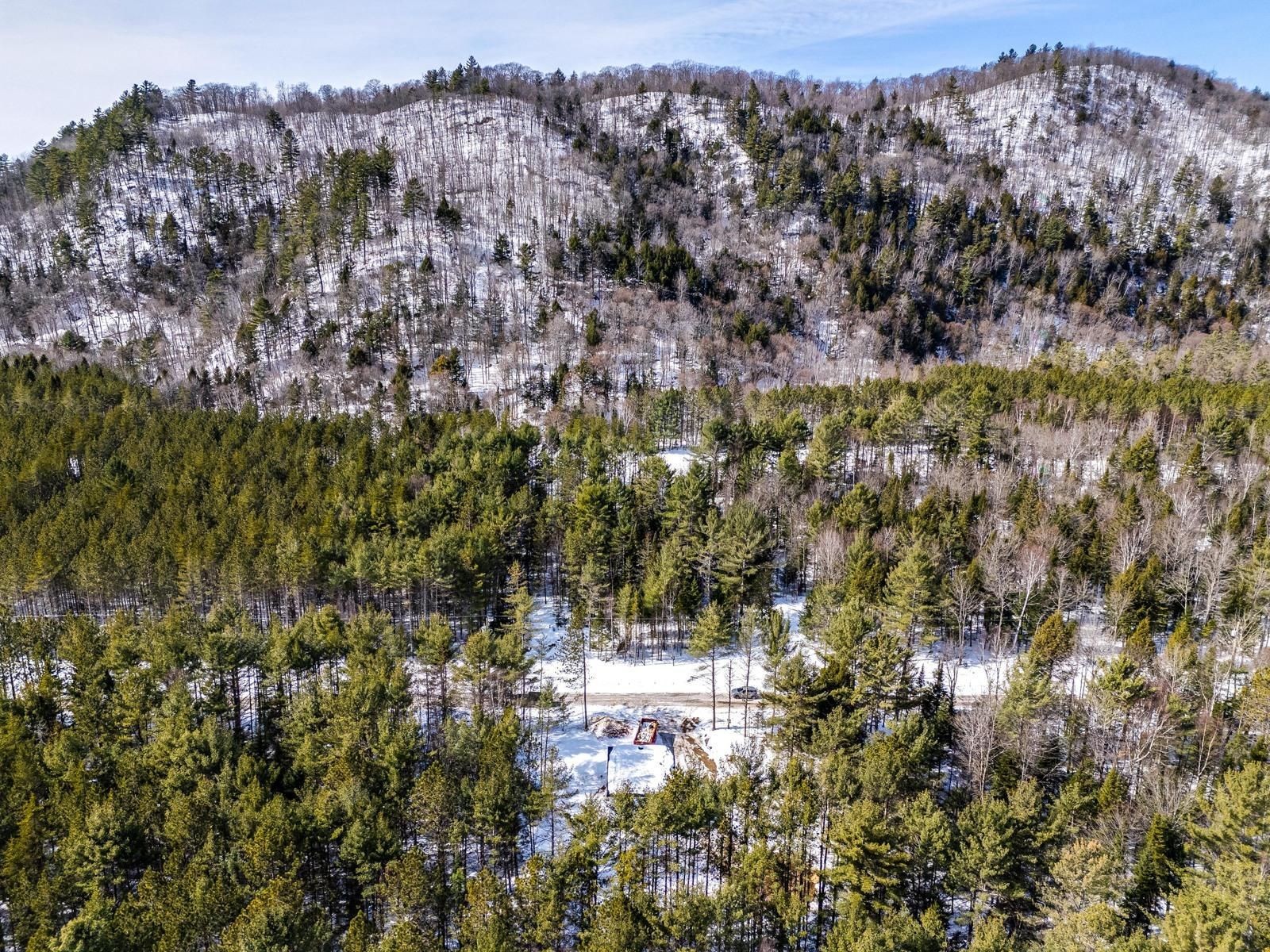 









15


Ch. du Sous-Bois

,
Bowman,




QC
J0X3C0

