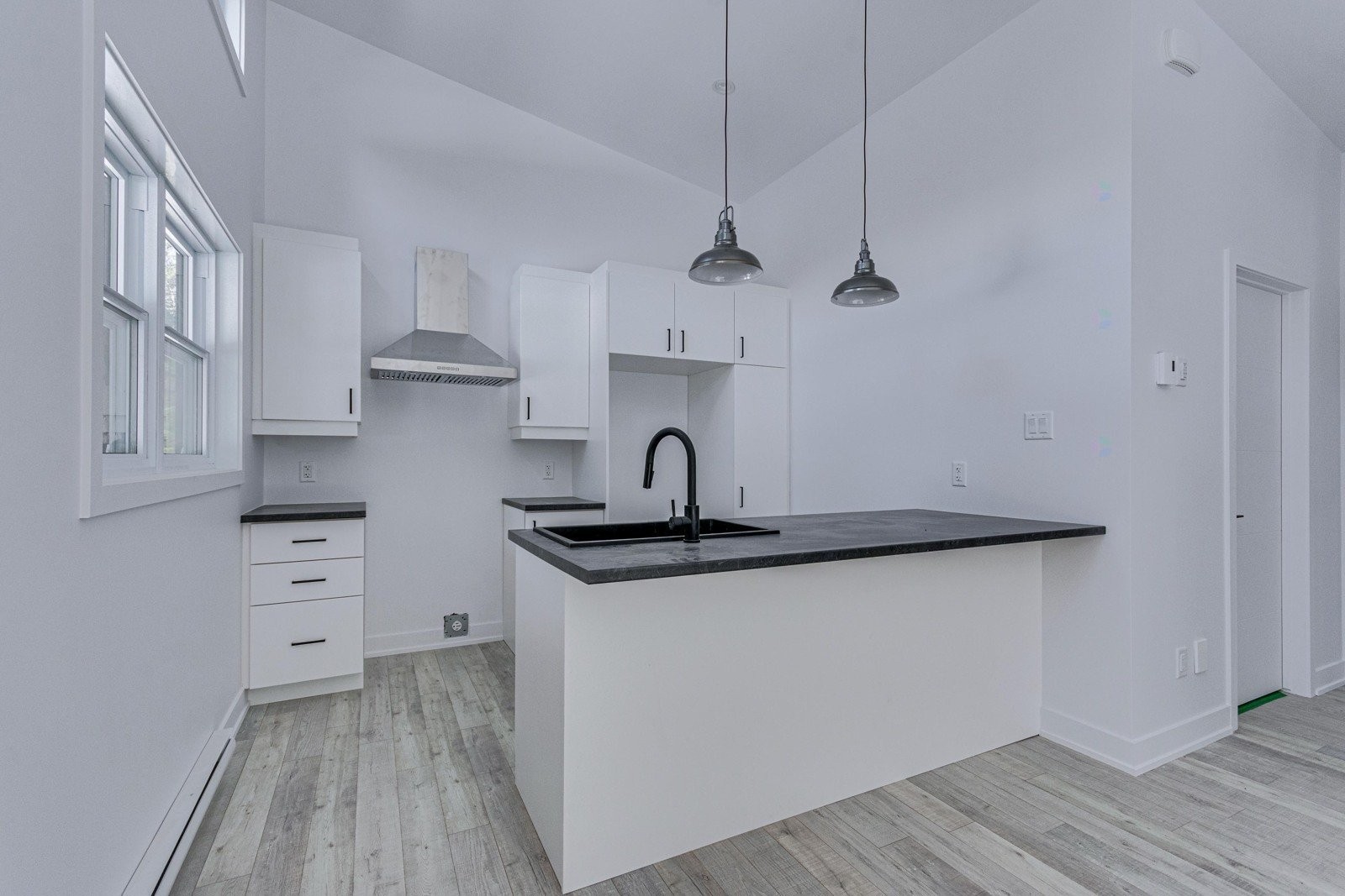 









15


Ch. du Sous-Bois

,
Bowman,




QC
J0X3C0

