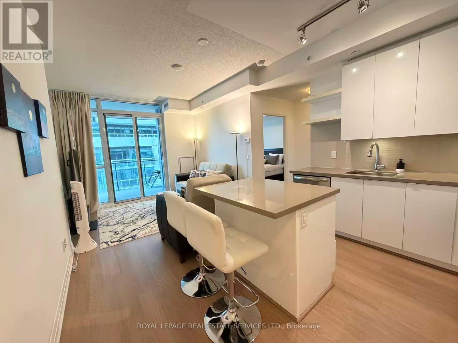 












506 - 59 ANNIE CRAIG DRIVE

,
Toronto,




Ontario
M8V0C4

