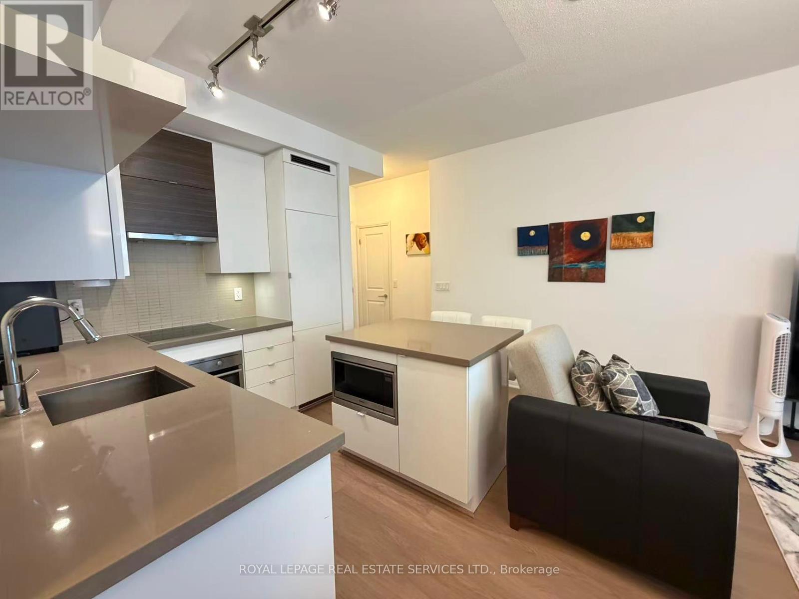 












506 - 59 ANNIE CRAIG DRIVE

,
Toronto,




Ontario
M8V0C4

