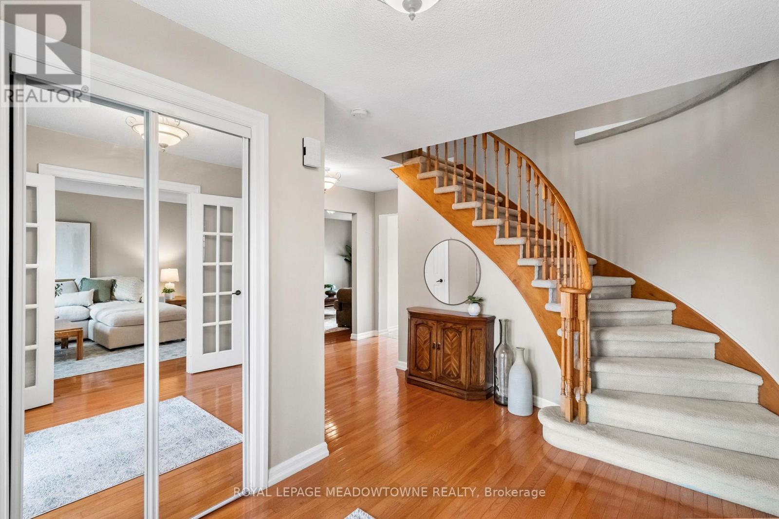 












790 CHILDS DRIVE

,
Milton,




Ontario
L9T4J2

