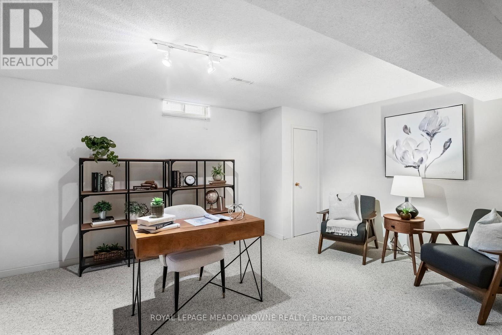 












790 CHILDS DRIVE

,
Milton,




Ontario
L9T4J2

