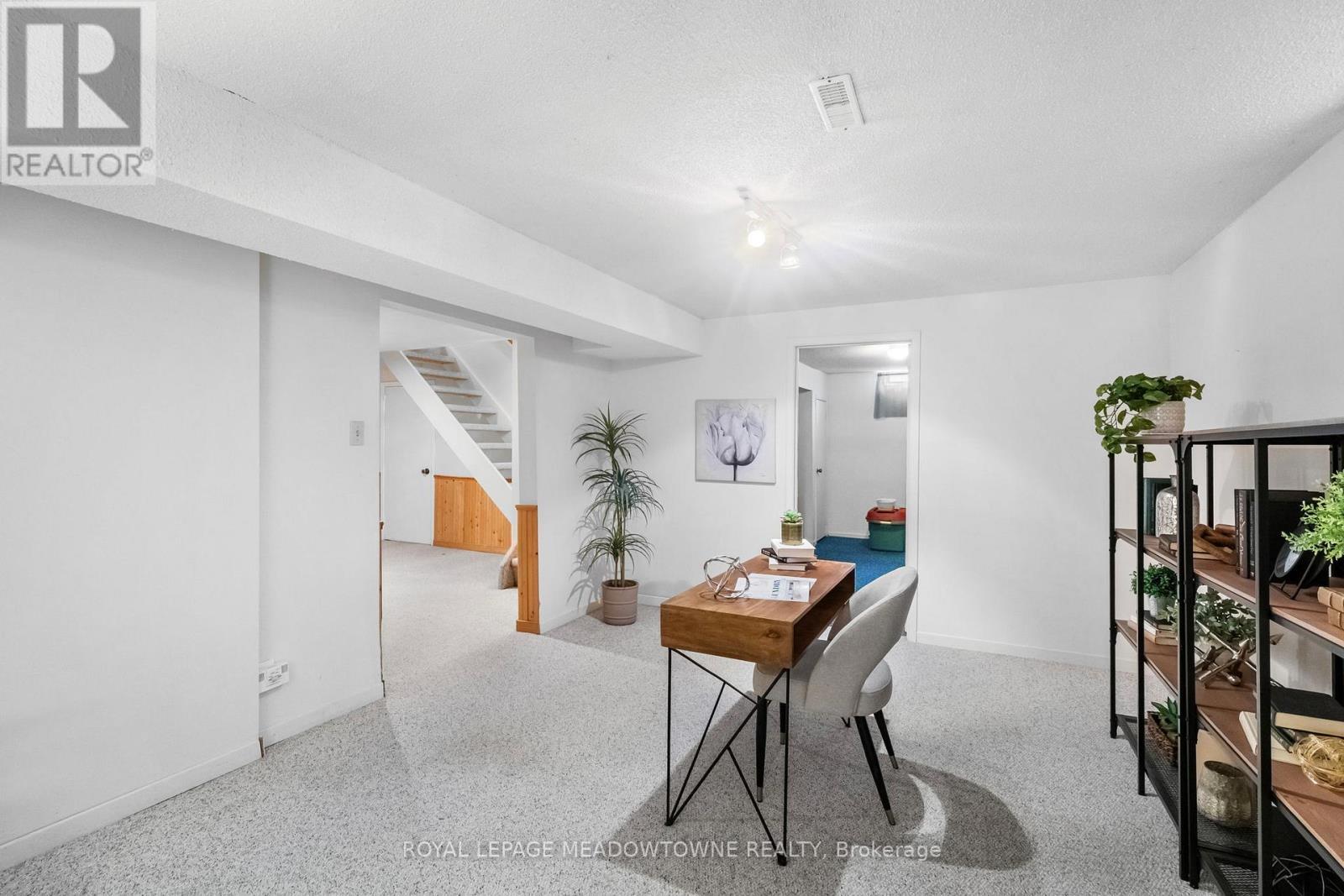 












790 CHILDS DRIVE

,
Milton,




Ontario
L9T4J2

