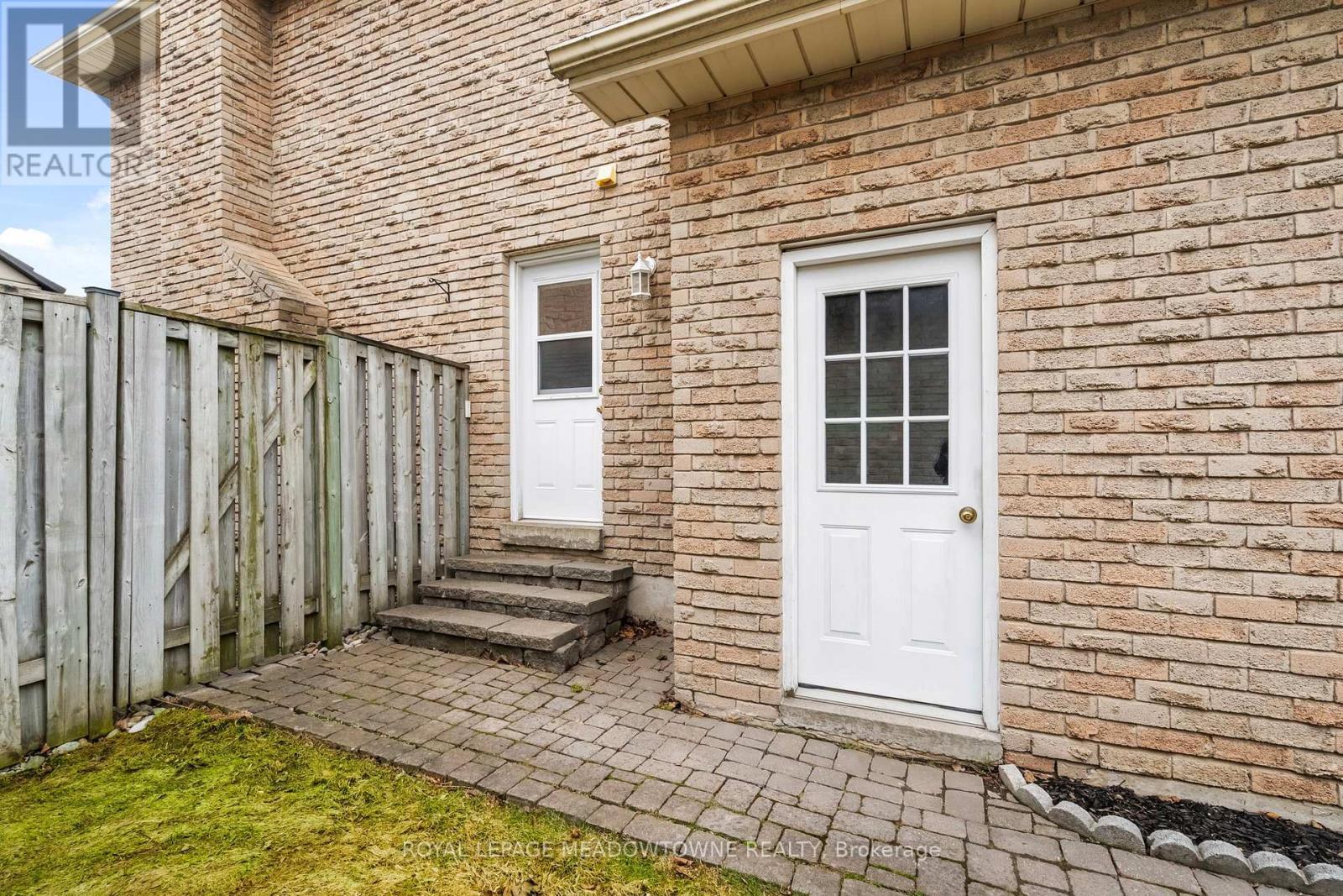 












790 CHILDS DRIVE

,
Milton,




Ontario
L9T4J2

