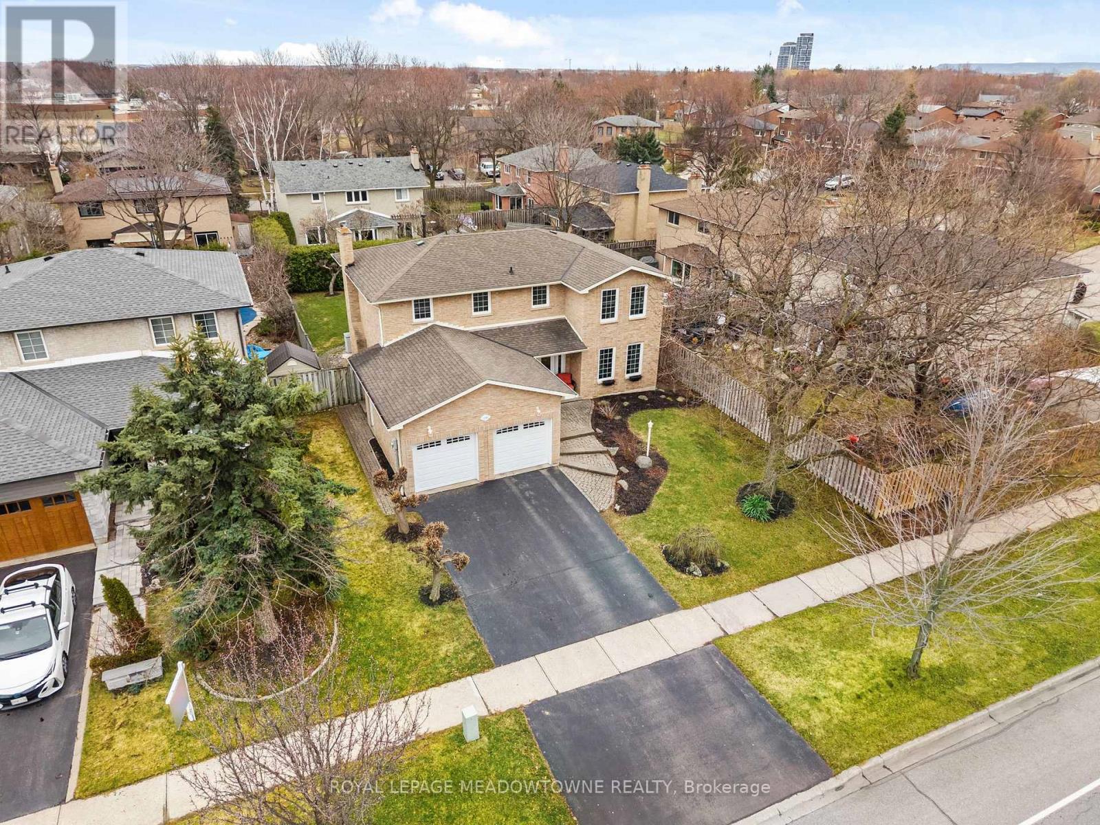 












790 CHILDS DRIVE

,
Milton,




Ontario
L9T4J2

