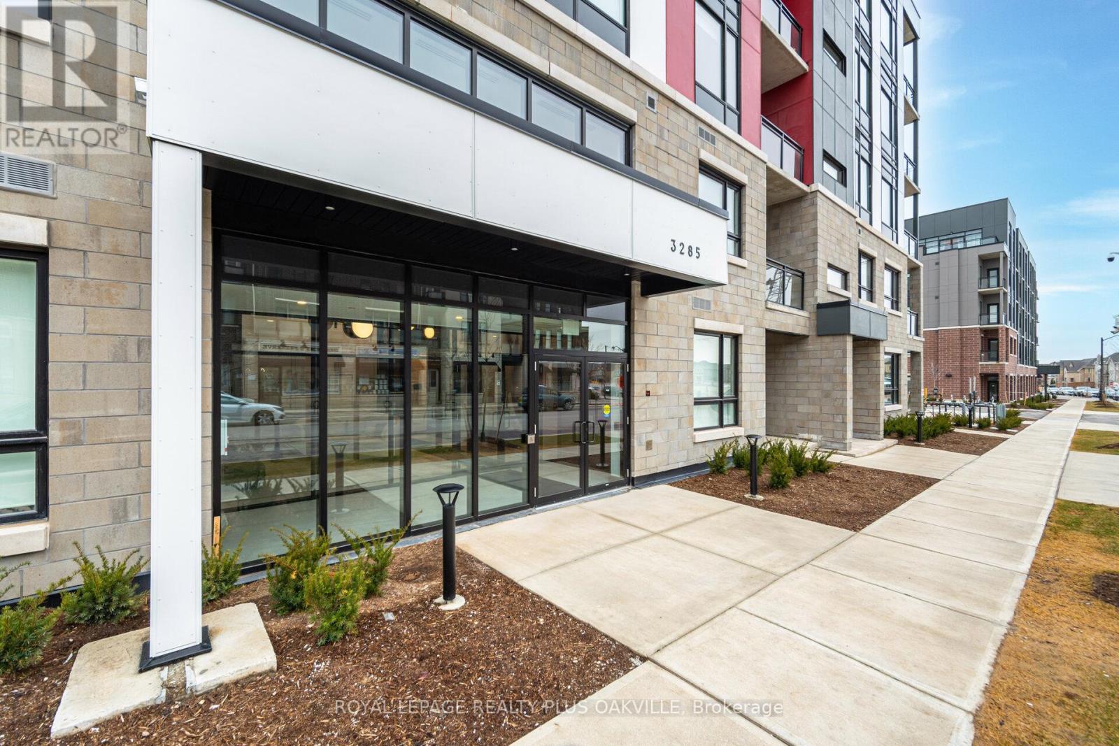 












407 - 3285 CARDING MILL TRAIL

,
Oakville,




Ontario
L6M1S1

