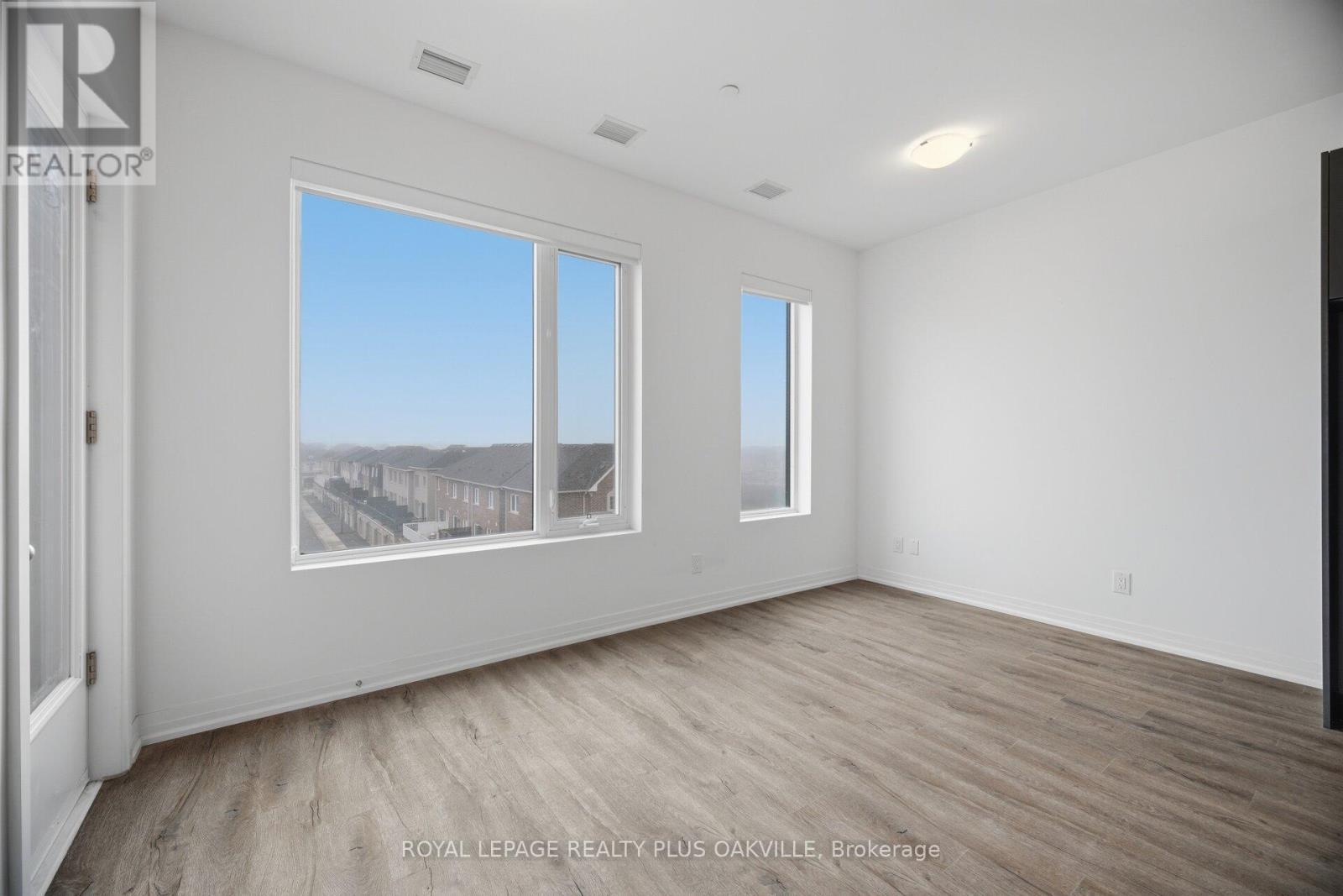 












407 - 3285 CARDING MILL TRAIL

,
Oakville,




Ontario
L6M1S1

