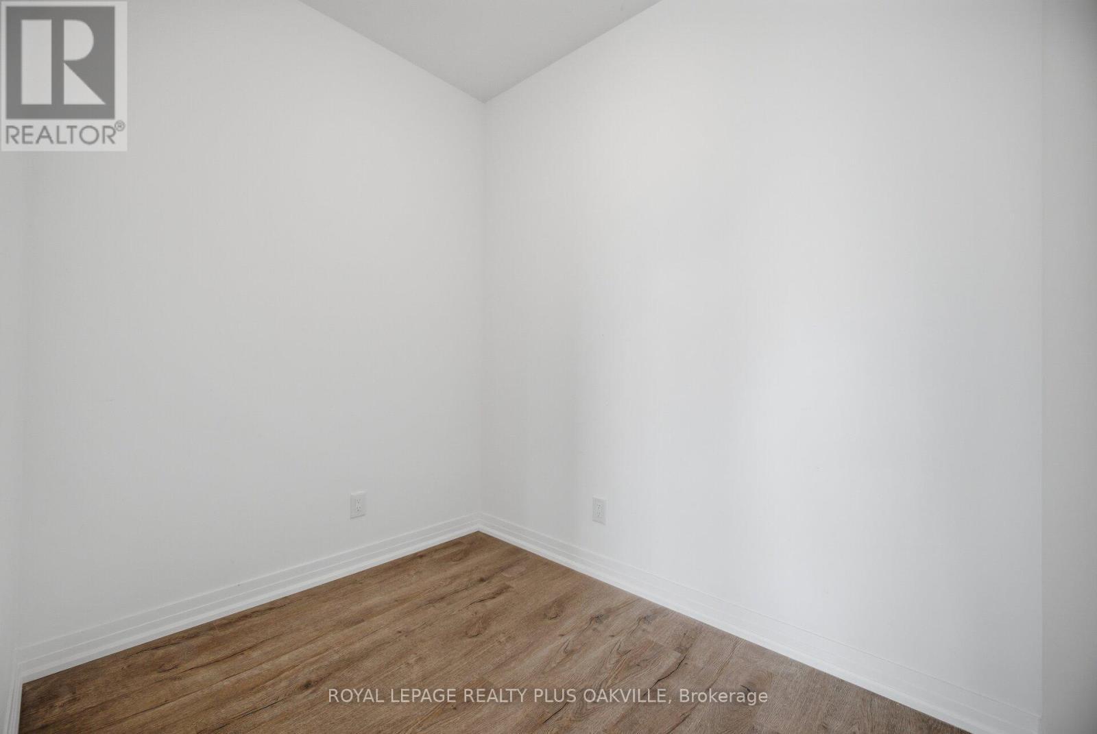 












407 - 3285 CARDING MILL TRAIL

,
Oakville,




Ontario
L6M1S1

