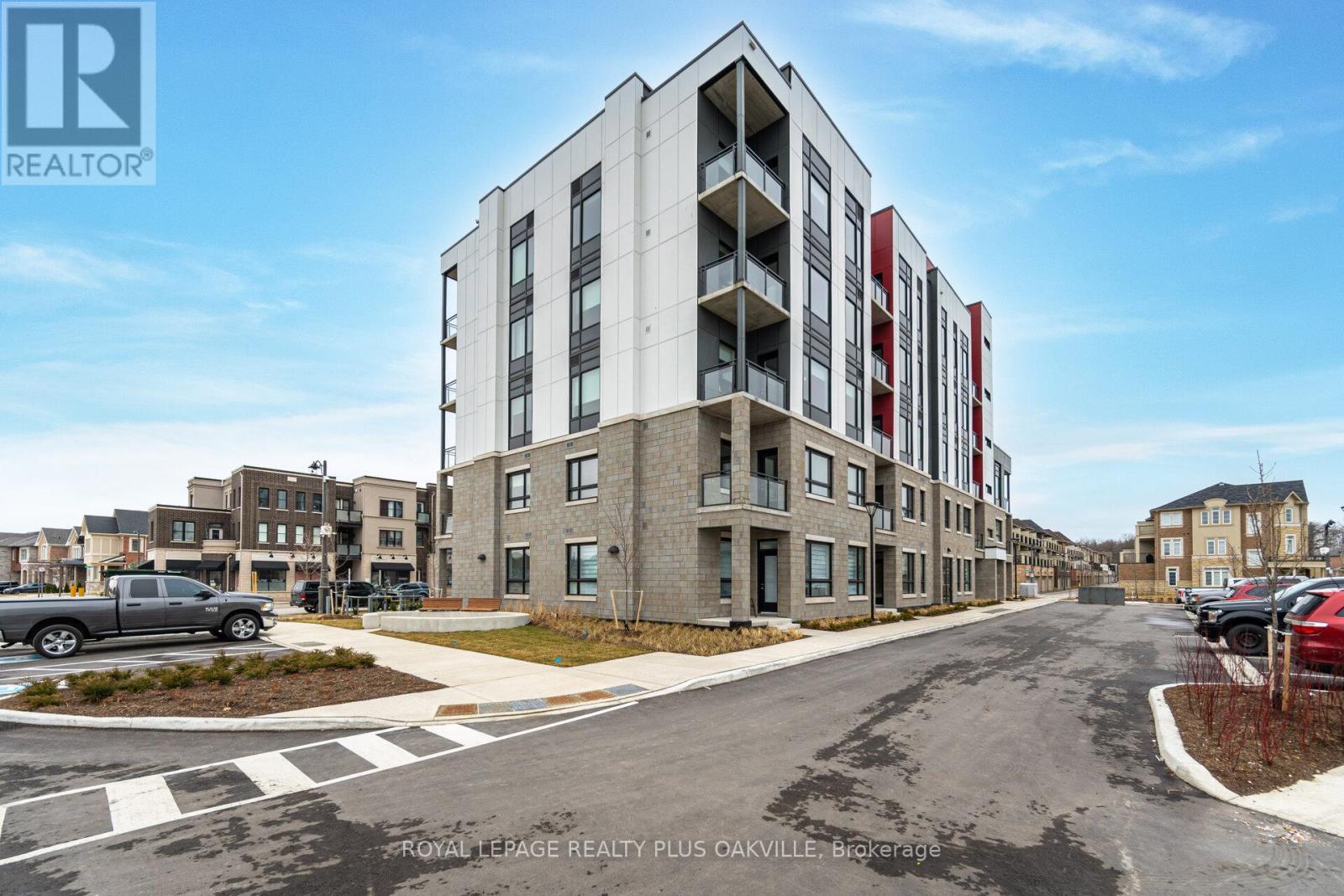 












407 - 3285 CARDING MILL TRAIL

,
Oakville,




Ontario
L6M1S1

