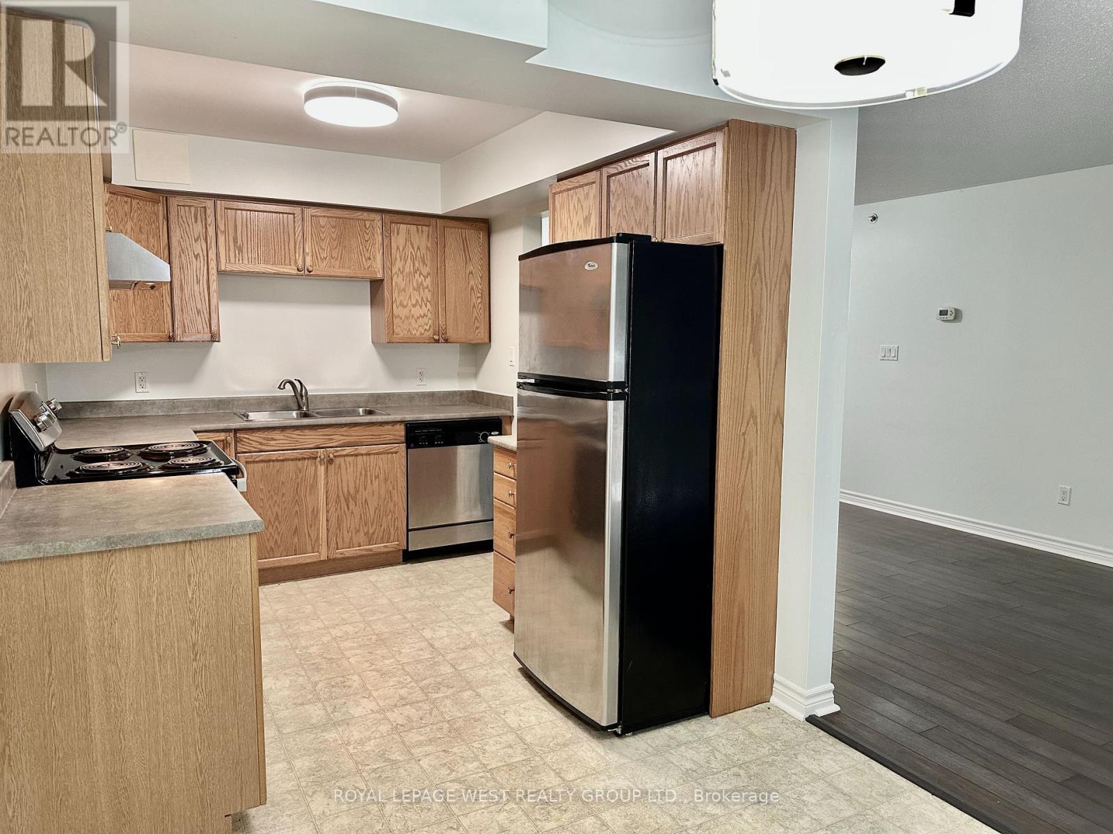 












107 - 841 BATTELL STREET

,
Cobourg,




Ontario
K9A0B9

