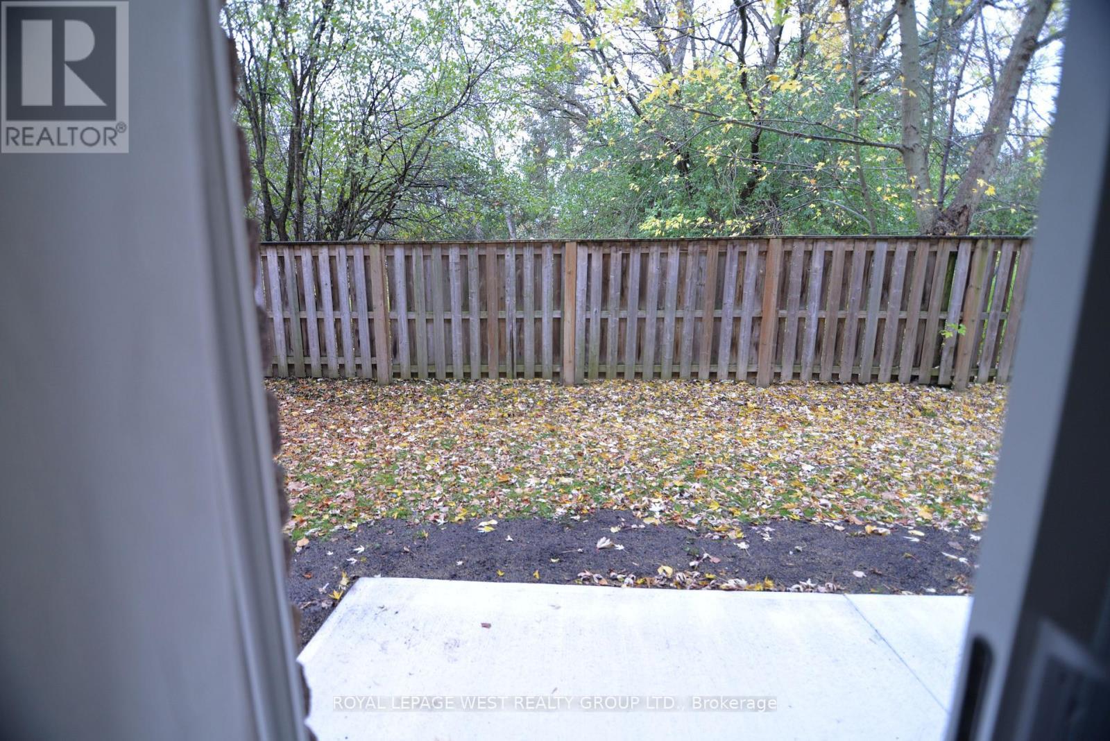 












107 - 841 BATTELL STREET

,
Cobourg,




Ontario
K9A0B9

