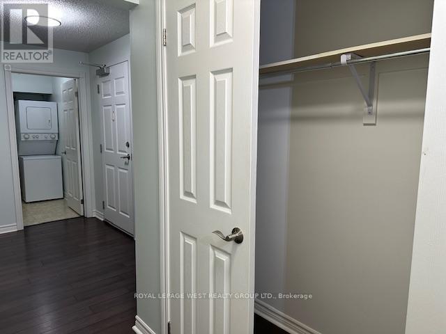 












107 - 841 BATTELL STREET

,
Cobourg,




Ontario
K9A0B9

