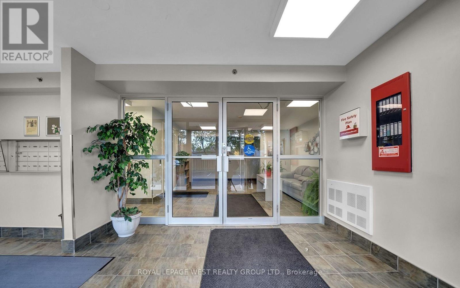 












107 - 841 BATTELL STREET

,
Cobourg,




Ontario
K9A0B9

