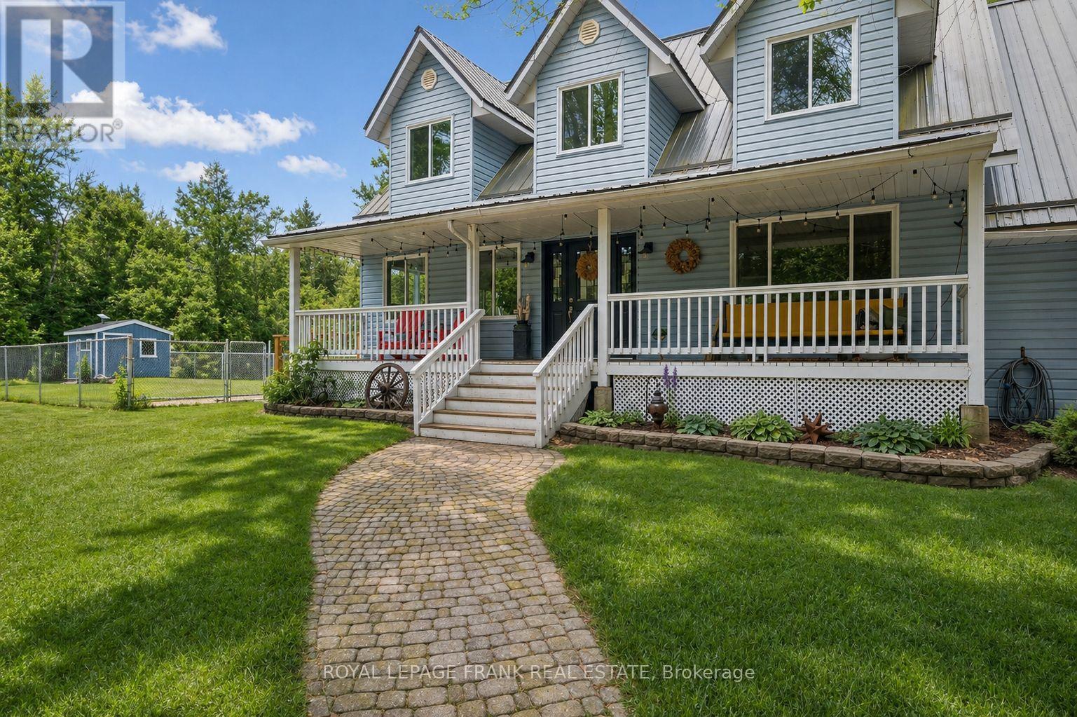 












177 FLINTON ROAD

,
Tweed (Elzevir (Twp)),




Ontario
K0K3J0

