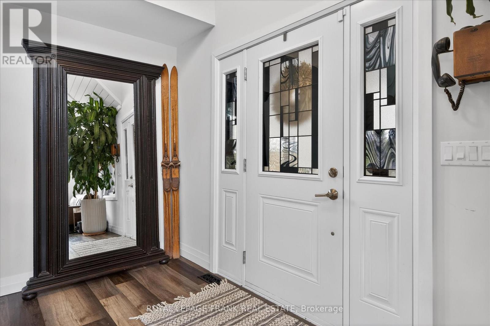 












177 FLINTON ROAD

,
Tweed (Elzevir (Twp)),




Ontario
K0K3J0

