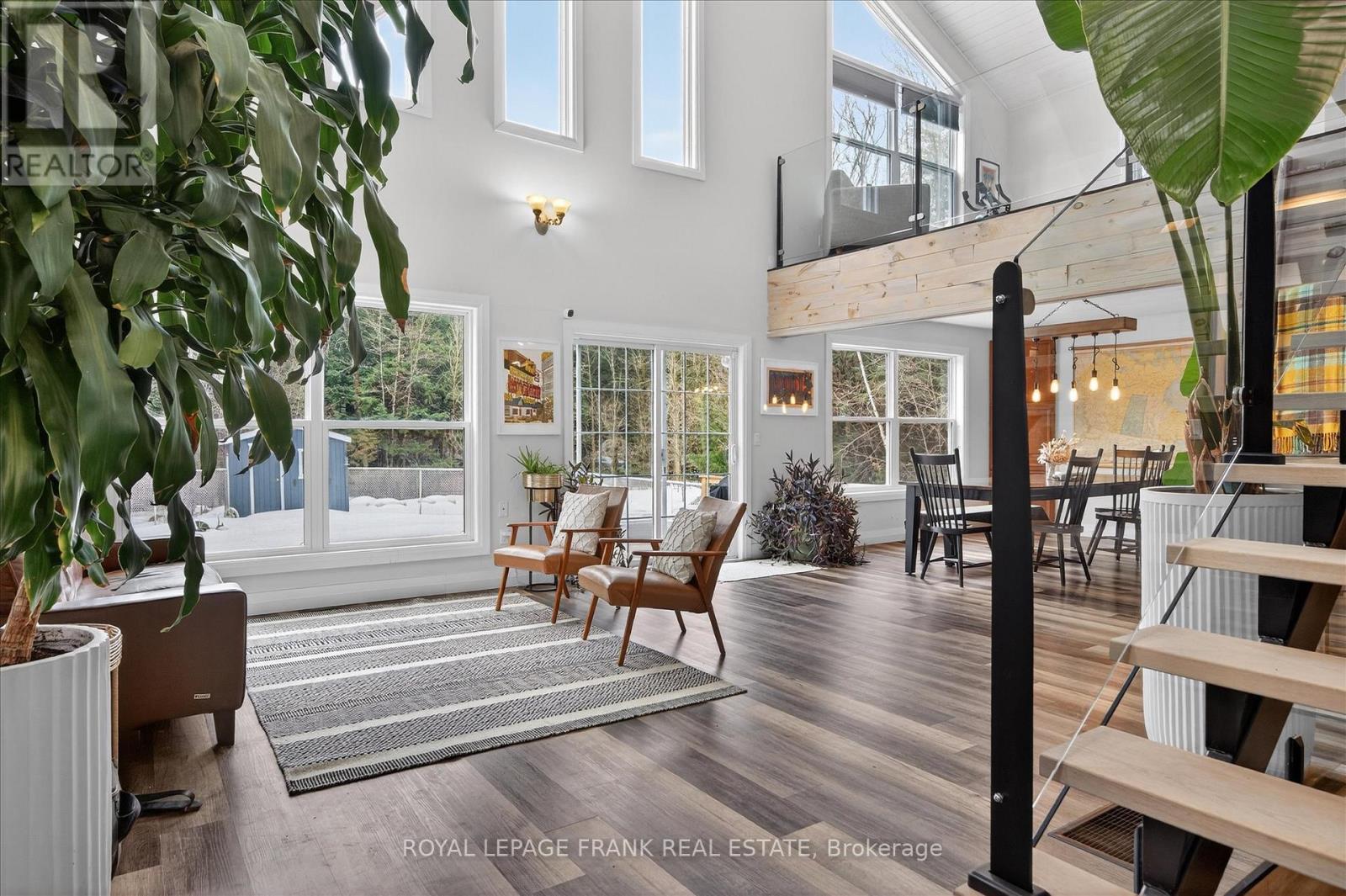 












177 FLINTON ROAD

,
Tweed (Elzevir (Twp)),




Ontario
K0K3J0

