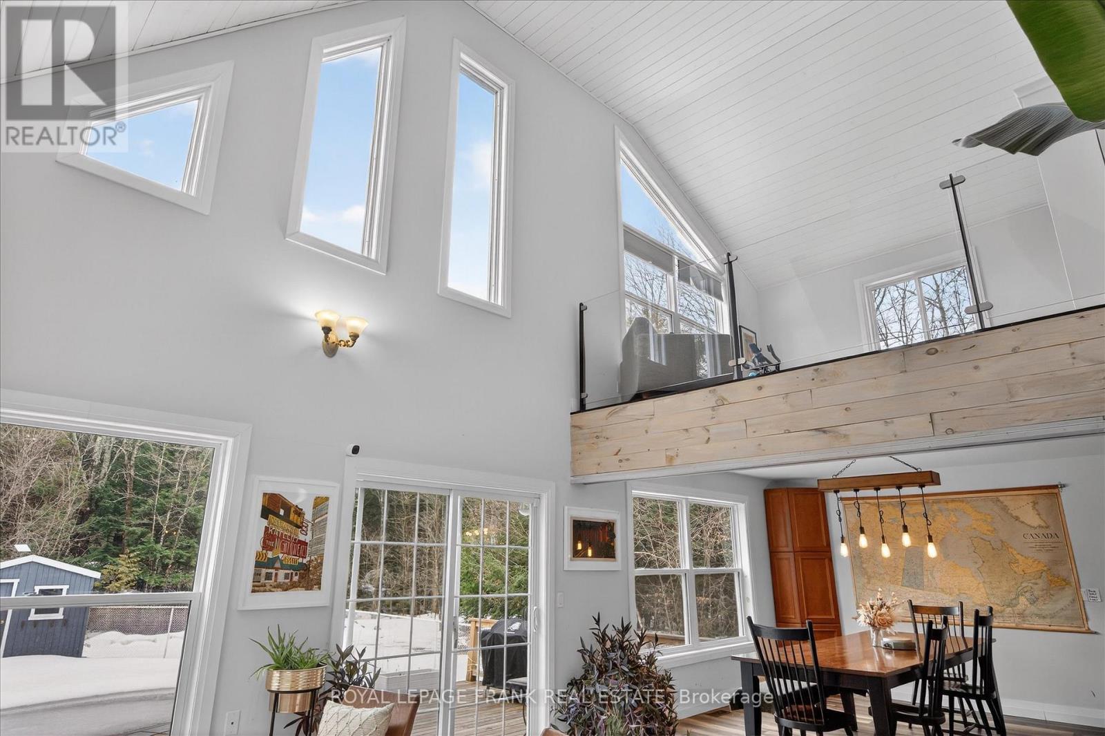 












177 FLINTON ROAD

,
Tweed (Elzevir (Twp)),




Ontario
K0K3J0

