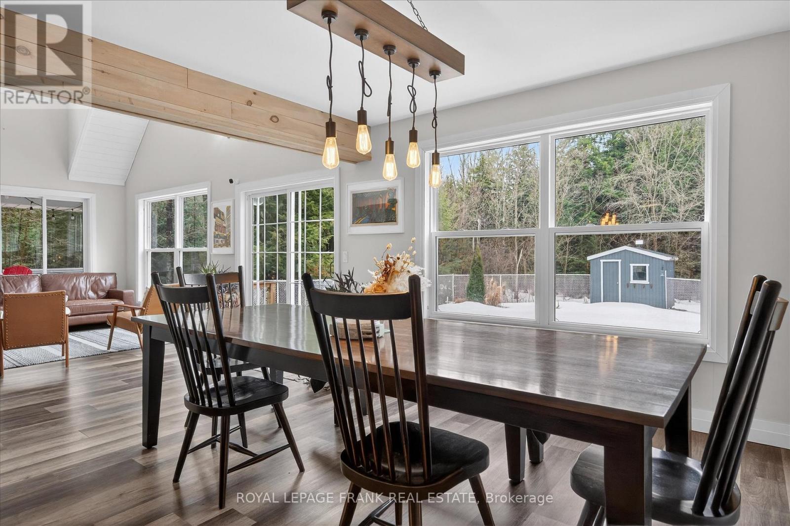 












177 FLINTON ROAD

,
Tweed (Elzevir (Twp)),




Ontario
K0K3J0

