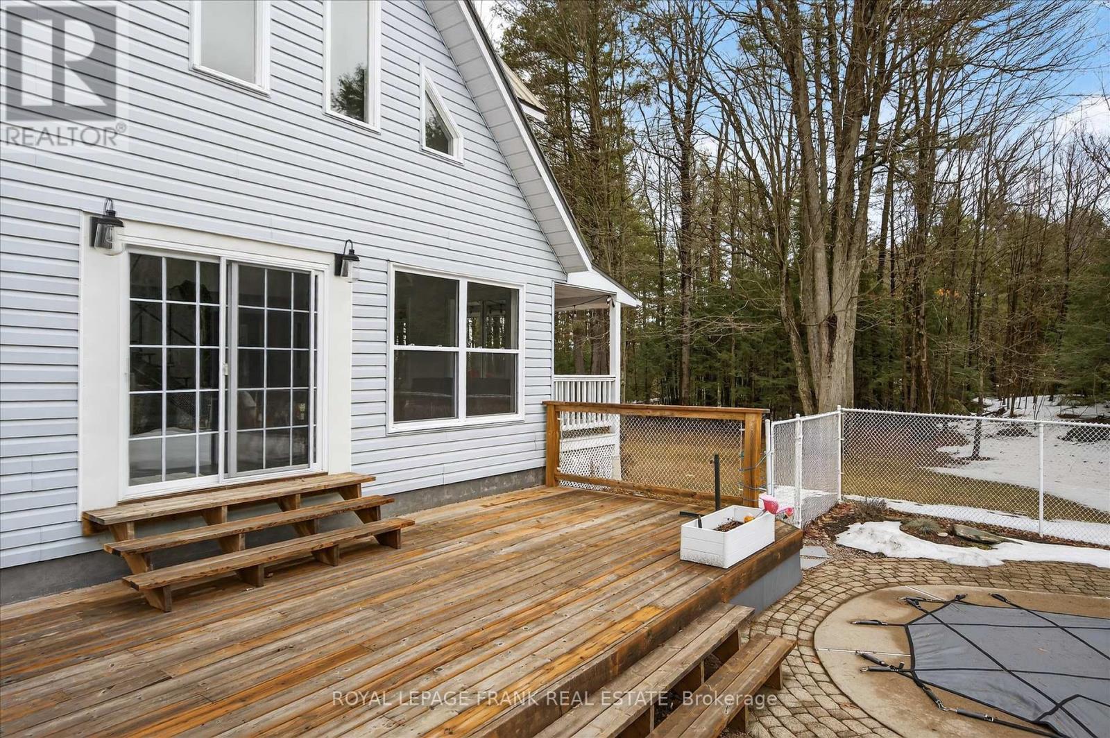 












177 FLINTON ROAD

,
Tweed (Elzevir (Twp)),




Ontario
K0K3J0

