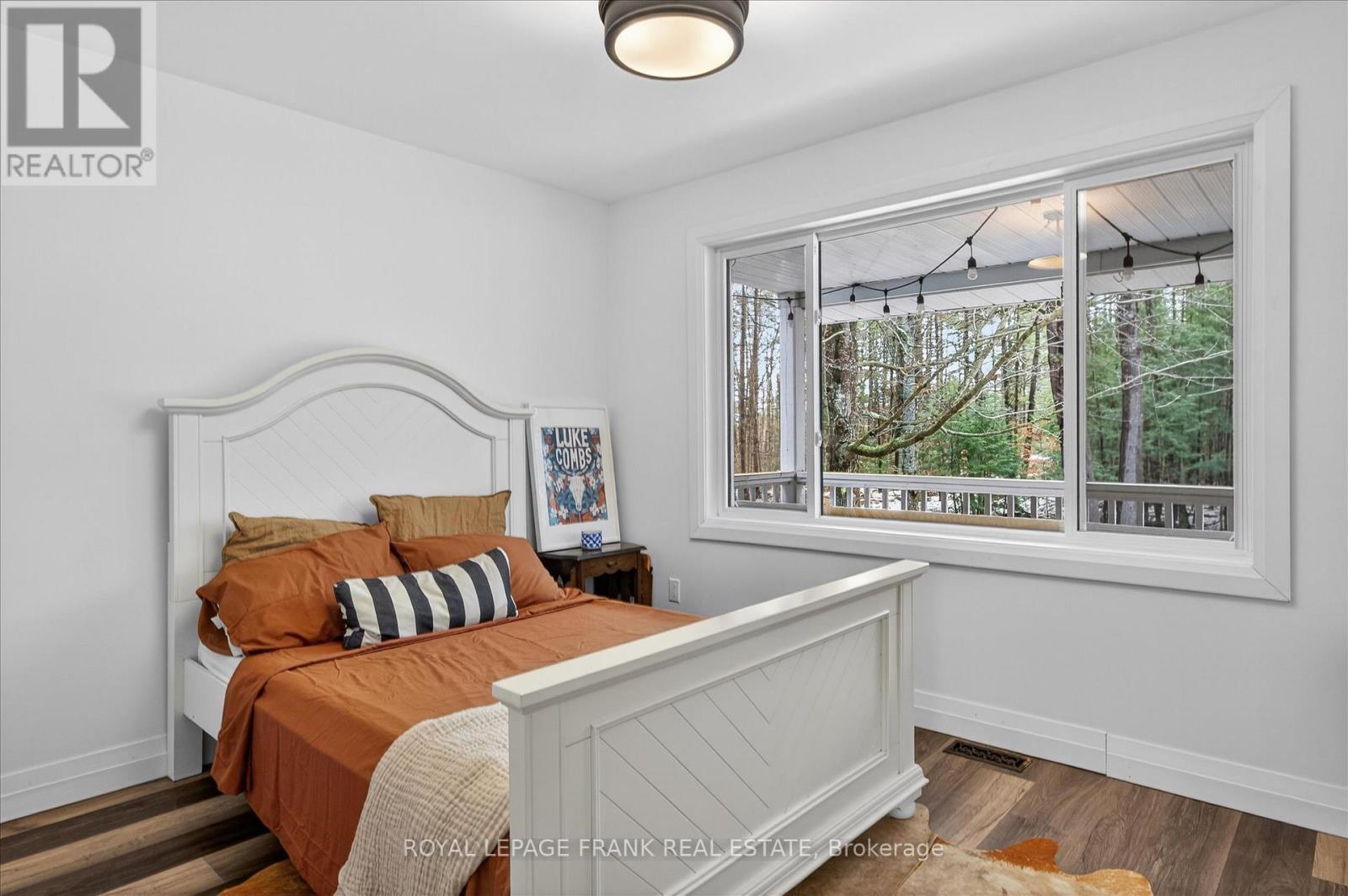 












177 FLINTON ROAD

,
Tweed (Elzevir (Twp)),




Ontario
K0K3J0

