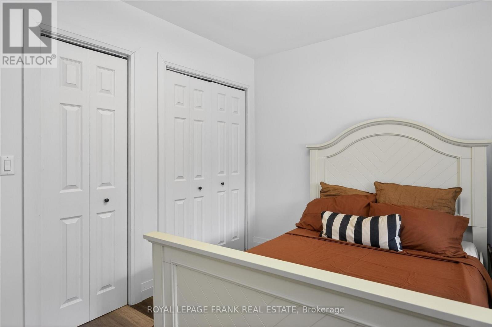 












177 FLINTON ROAD

,
Tweed (Elzevir (Twp)),




Ontario
K0K3J0

