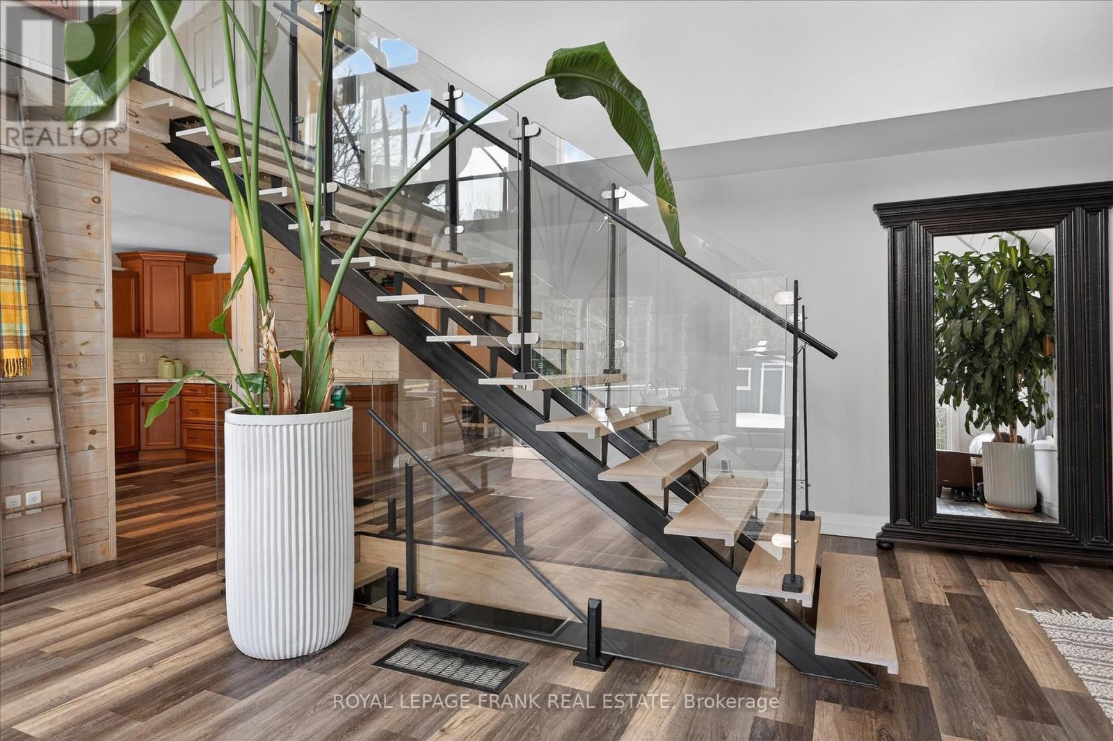 












177 FLINTON ROAD

,
Tweed (Elzevir (Twp)),




Ontario
K0K3J0

