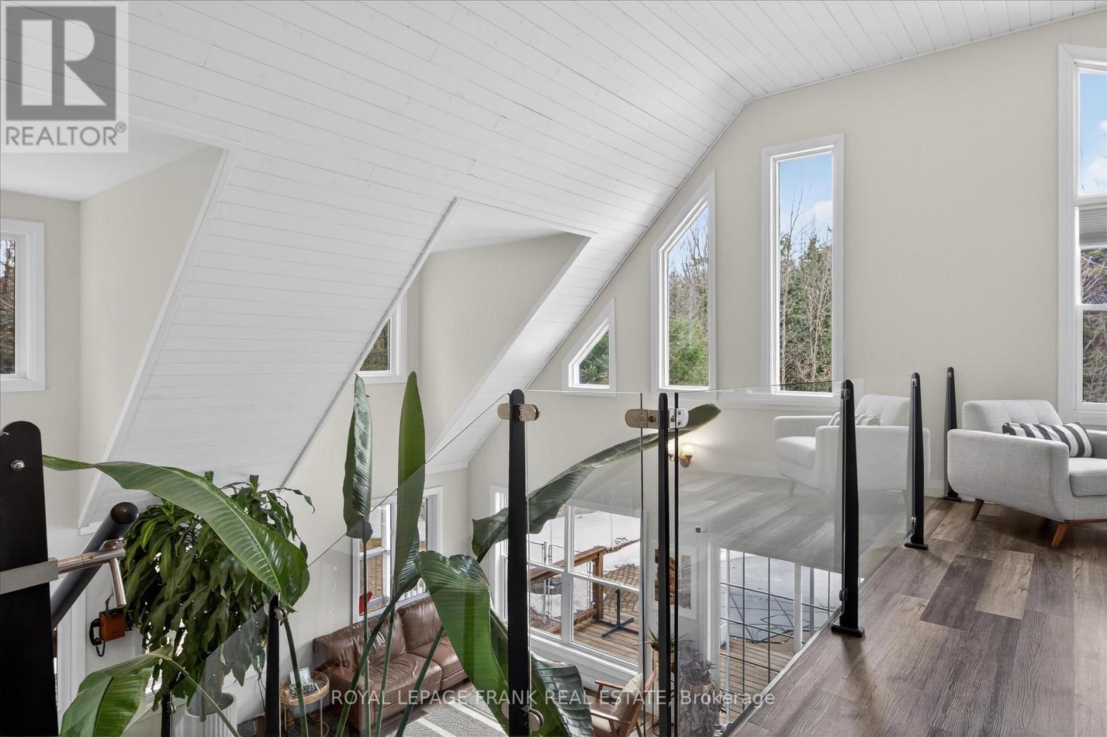 












177 FLINTON ROAD

,
Tweed (Elzevir (Twp)),




Ontario
K0K3J0

