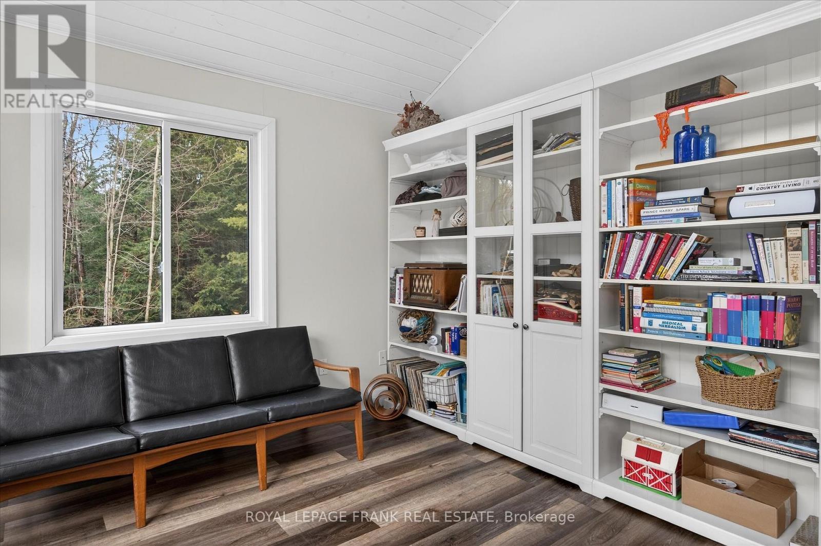 












177 FLINTON ROAD

,
Tweed (Elzevir (Twp)),




Ontario
K0K3J0

