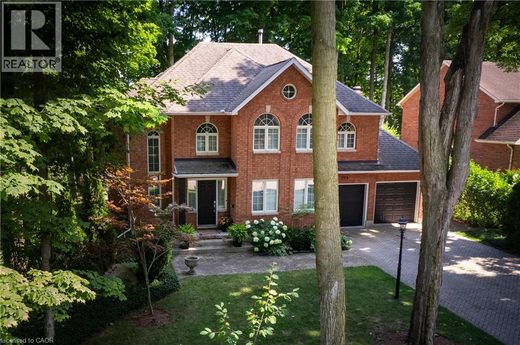 












219 CORRIE Crescent

,
Waterloo,




Ontario
N2L5W3

