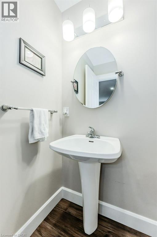 












219 CORRIE Crescent

,
Waterloo,




Ontario
N2L5W3

