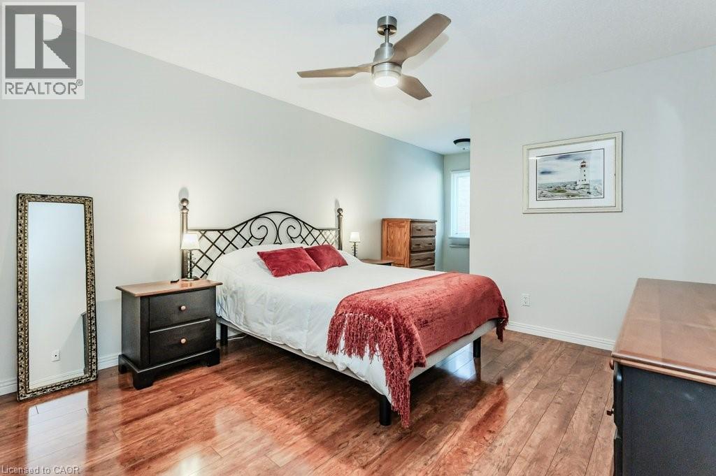 












219 CORRIE Crescent

,
Waterloo,




Ontario
N2L5W3

