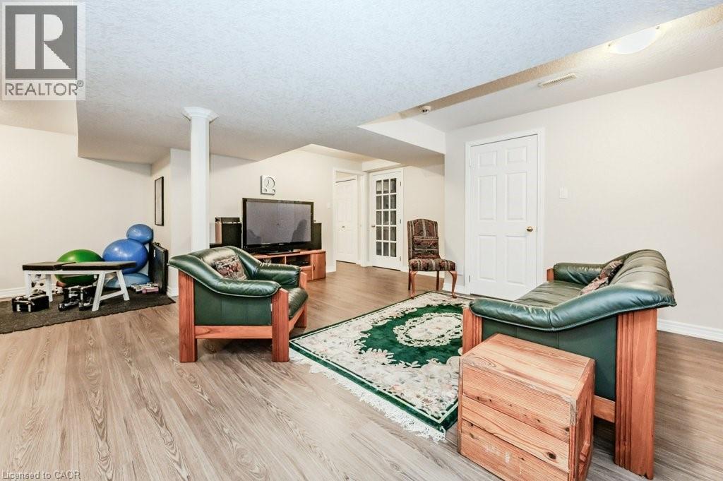 












219 CORRIE Crescent

,
Waterloo,




Ontario
N2L5W3

