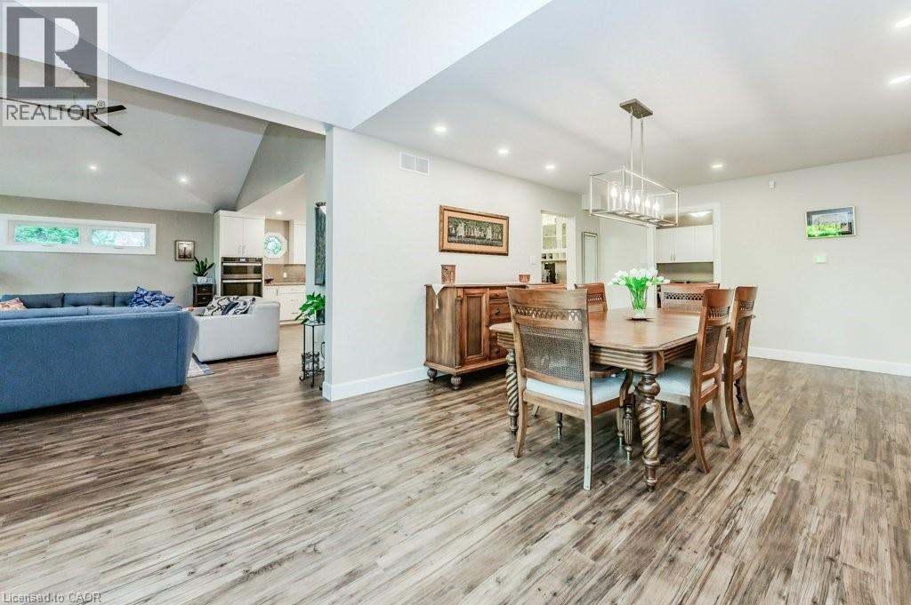 












219 CORRIE Crescent

,
Waterloo,




Ontario
N2L5W3

