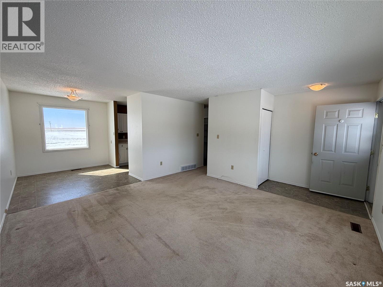 












970 Larson CRESCENT

,
Eston,




Saskatchewan
S0L1A0

