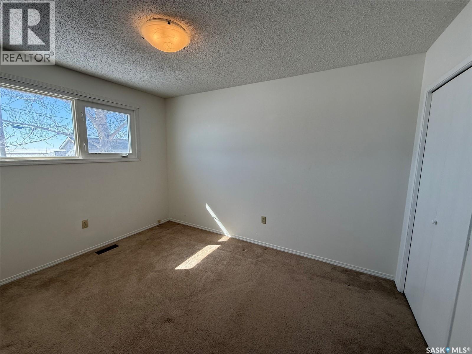 












970 Larson CRESCENT

,
Eston,




Saskatchewan
S0L1A0

