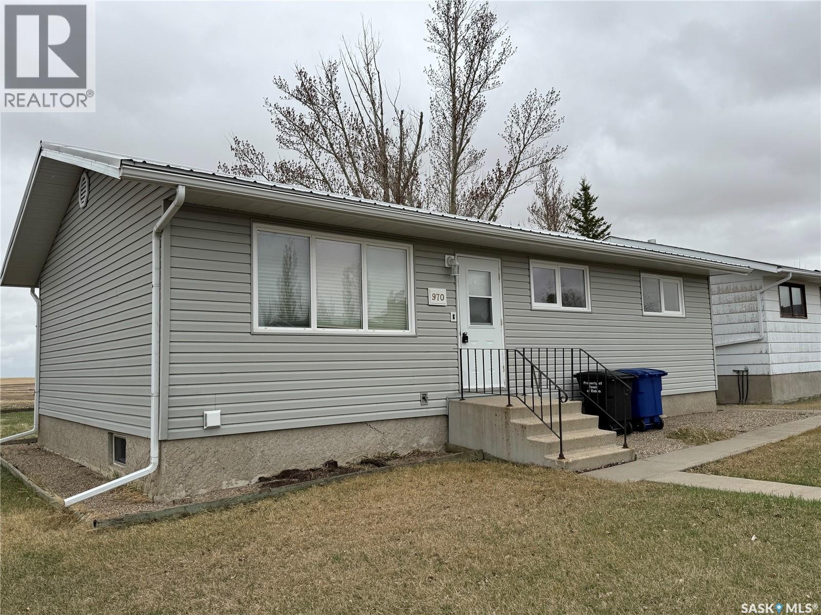 












970 Larson CRESCENT

,
Eston,




Saskatchewan
S0L1A0

