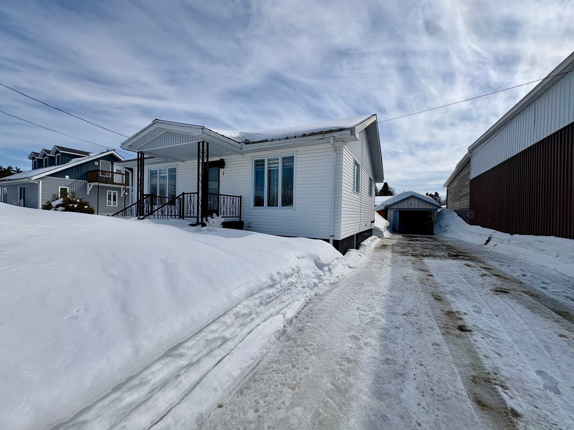 









1


Rue Arpin E.

,
Laverlochère-Angliers,




QC
J0Z2P0

