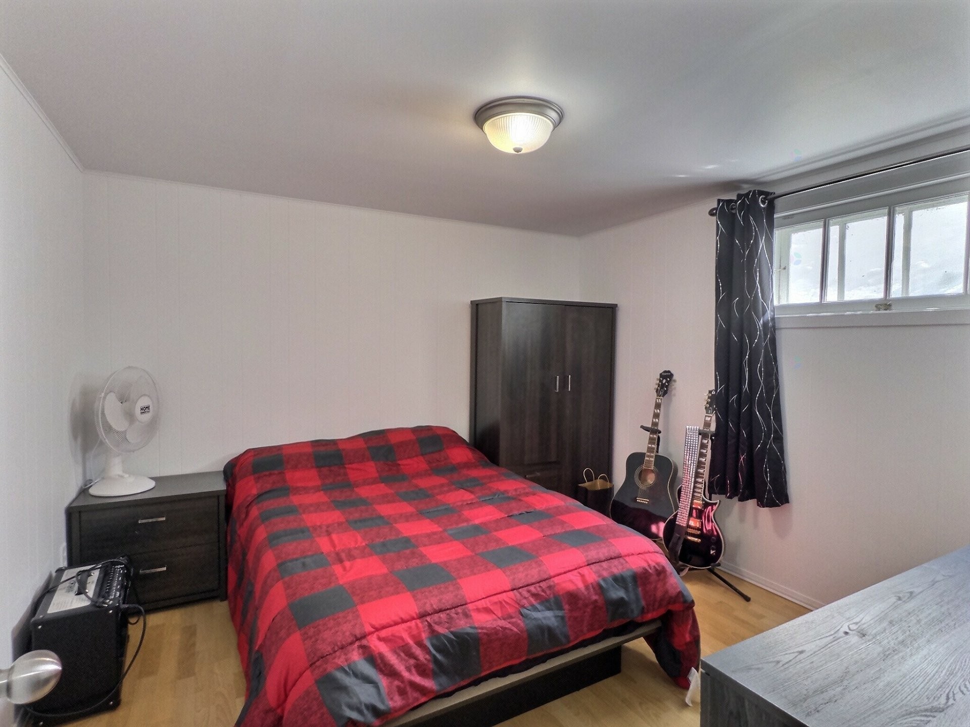 









1


Rue Arpin E.

,
Laverlochère-Angliers,




QC
J0Z2P0

