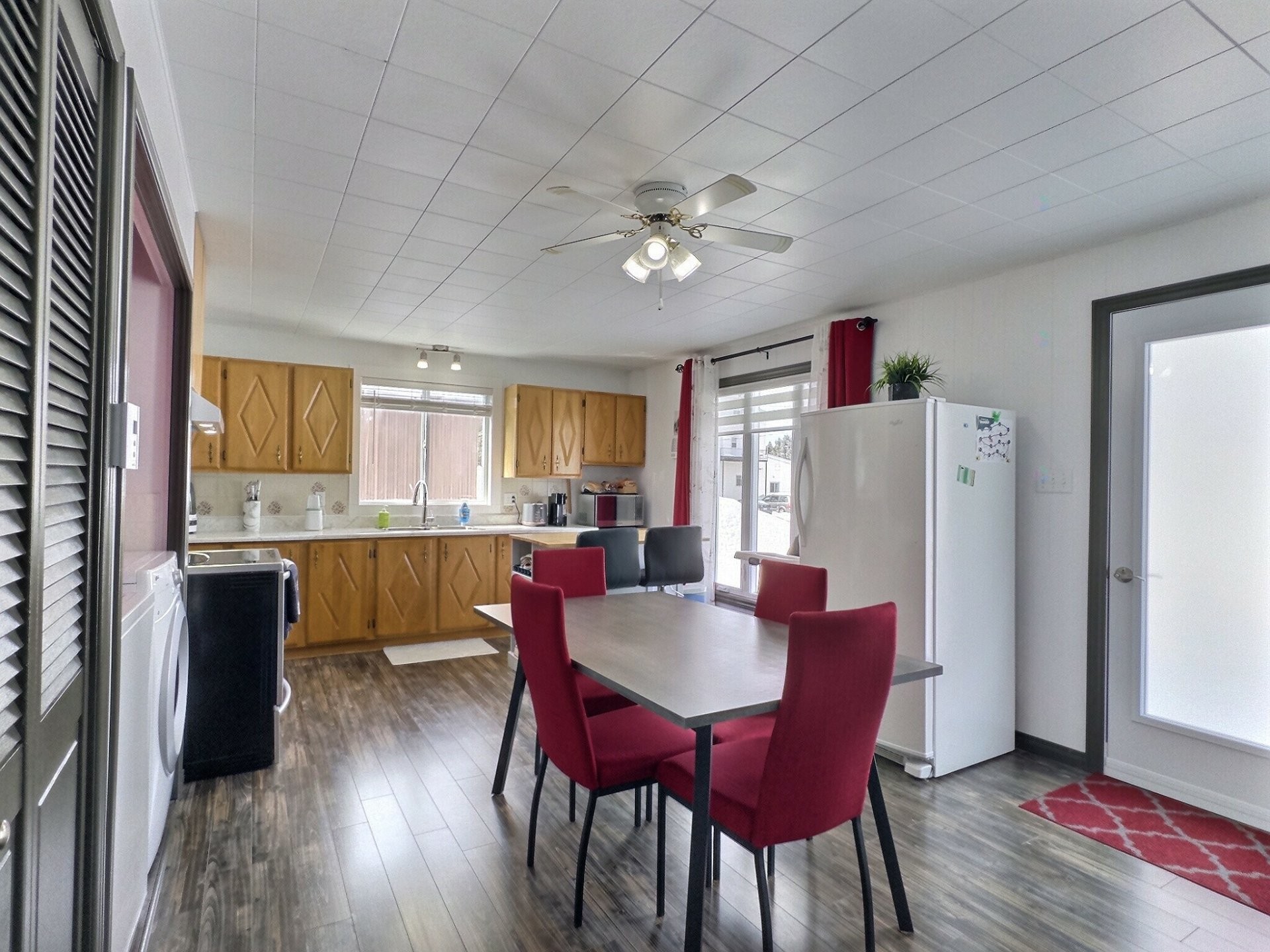 









1


Rue Arpin E.

,
Laverlochère-Angliers,




QC
J0Z2P0

