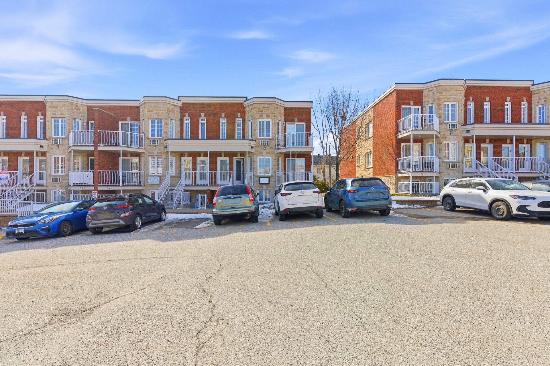 









849

 - 2


Boul. de la Cité

,
Gatineau (Gatineau),




QC
J8R0G6

