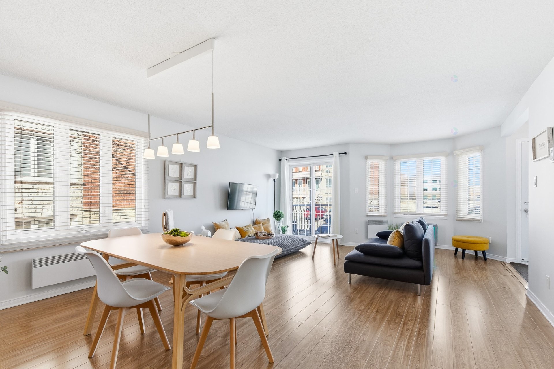 









849

 - 2


Boul. de la Cité

,
Gatineau (Gatineau),




QC
J8R0G6

