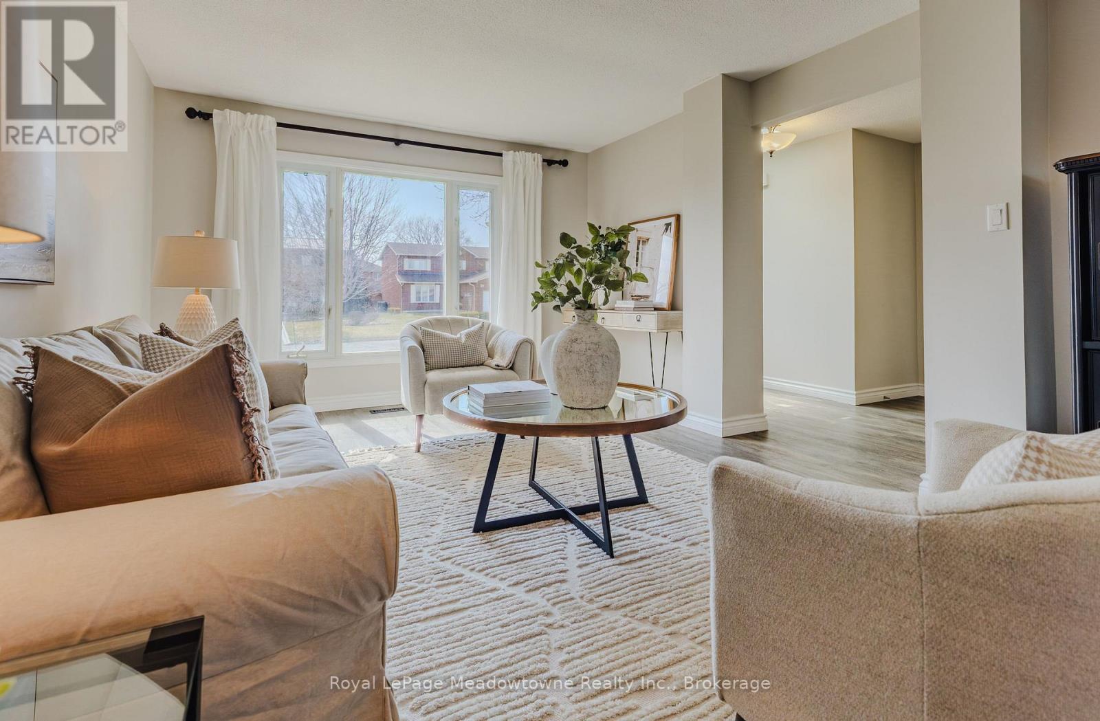 












740 ROBERTSON CRESCENT

,
Milton (TM Timberlea),




Ontario
L9T4W4

