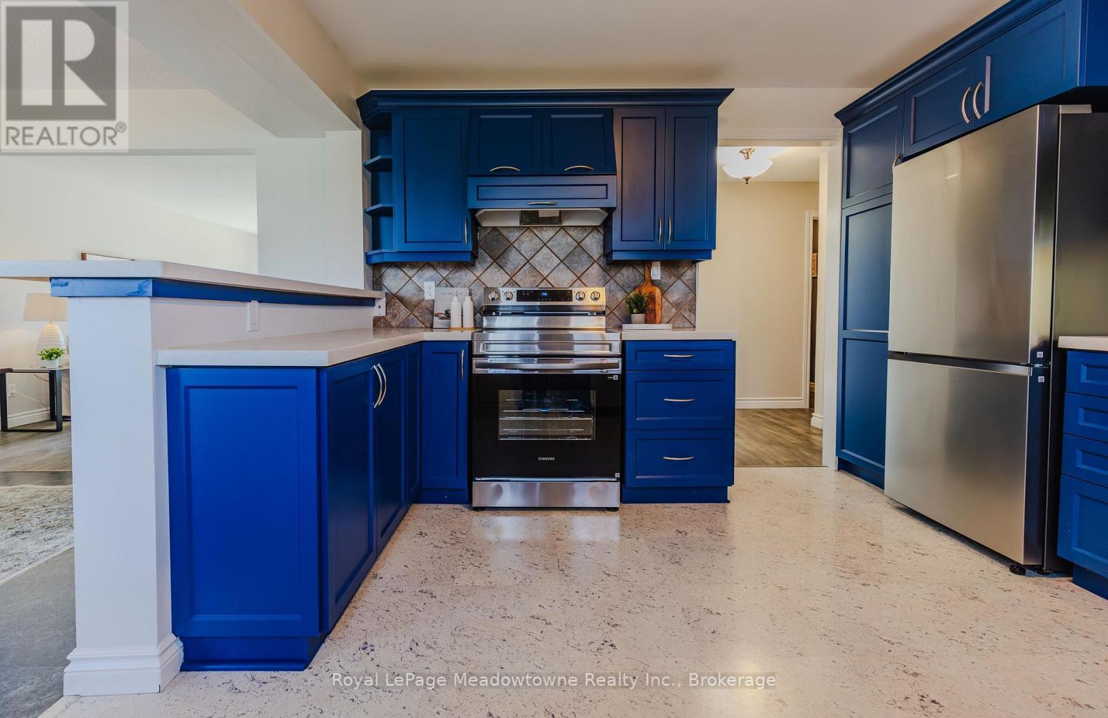 












740 ROBERTSON CRESCENT

,
Milton (TM Timberlea),




Ontario
L9T4W4

