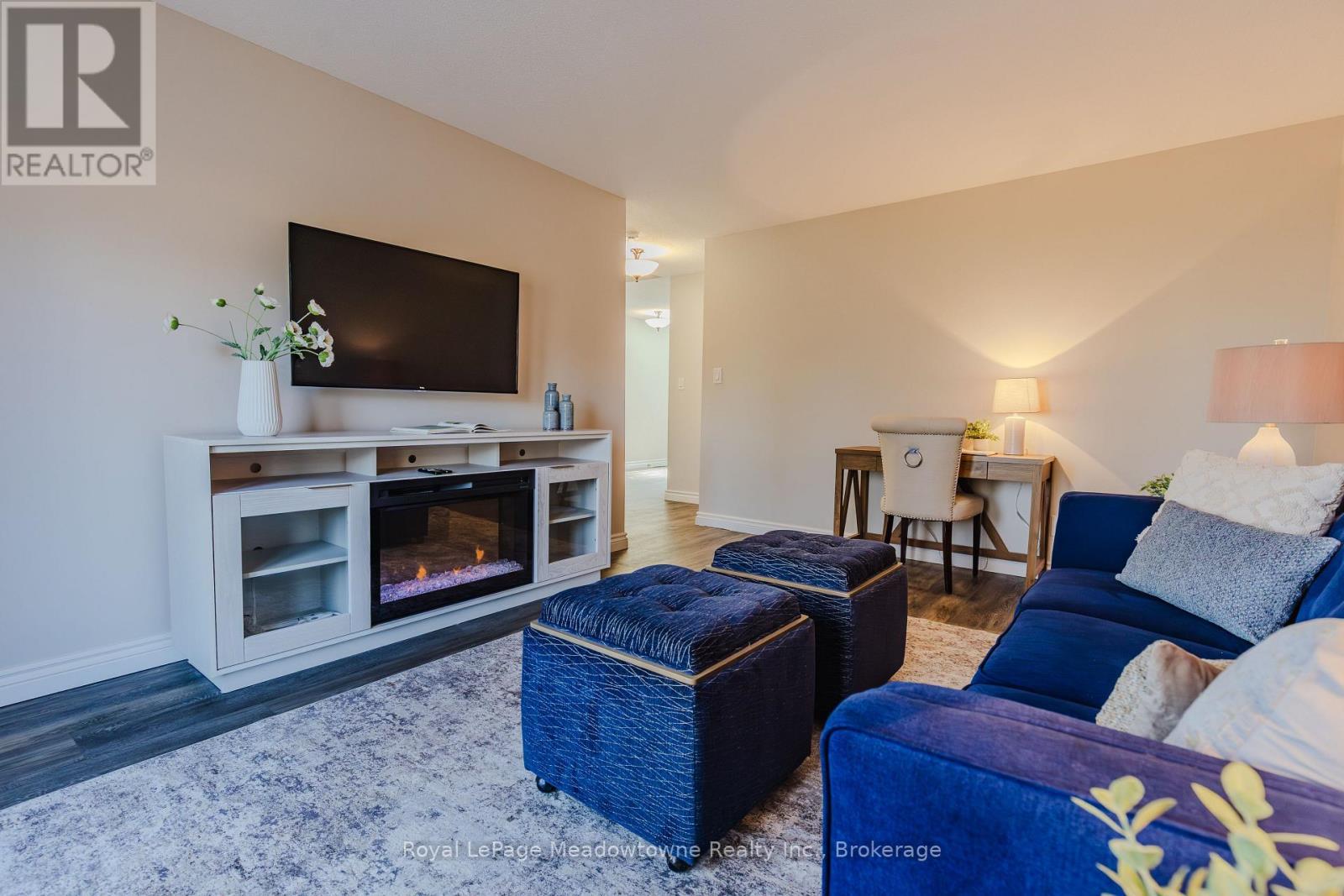 












740 ROBERTSON CRESCENT

,
Milton (TM Timberlea),




Ontario
L9T4W4

