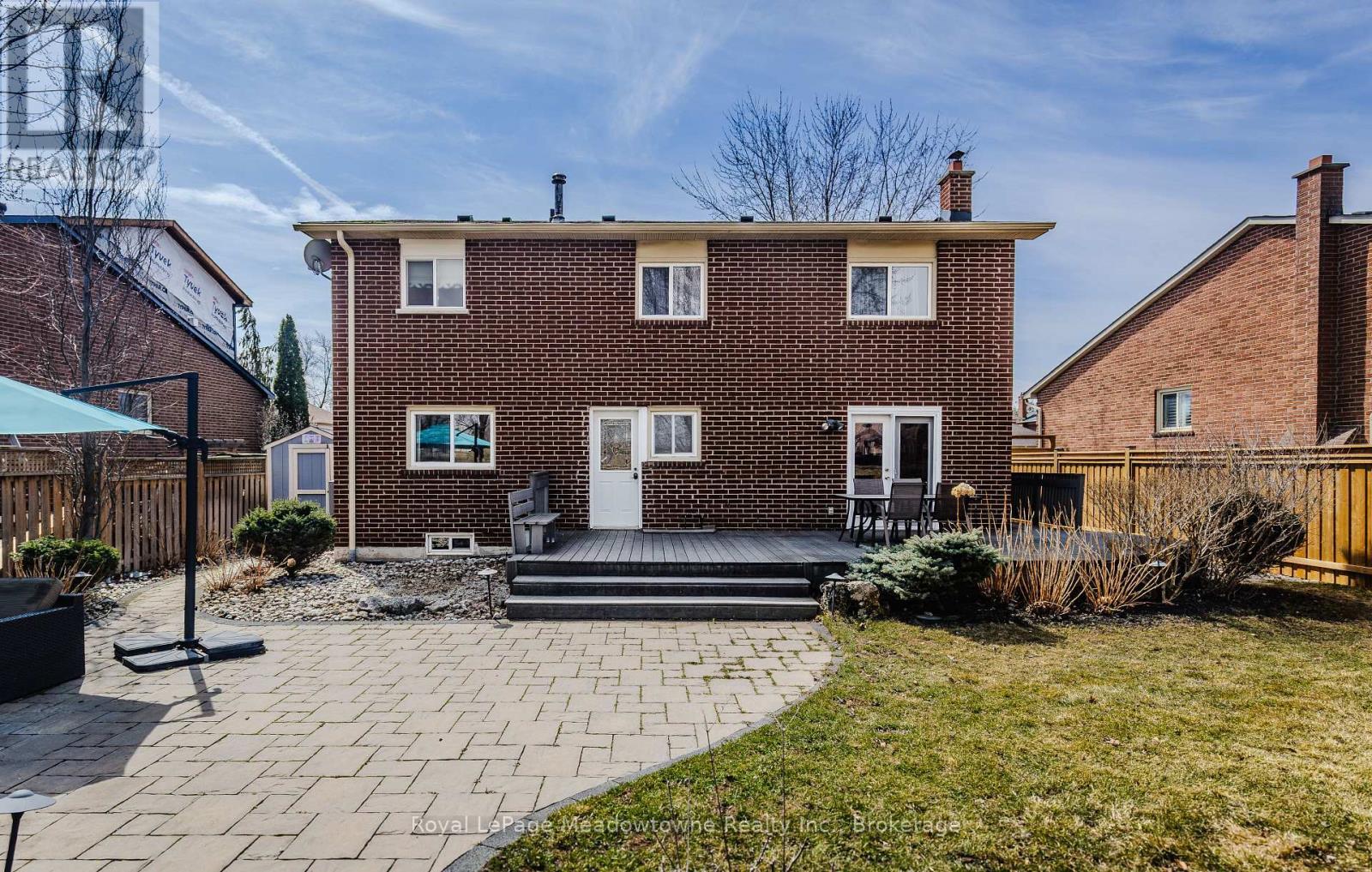 












740 ROBERTSON CRESCENT

,
Milton (TM Timberlea),




Ontario
L9T4W4

